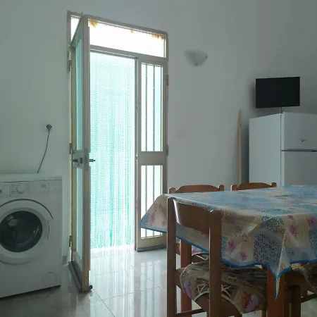Lucy Apartamento Torre Lapillo